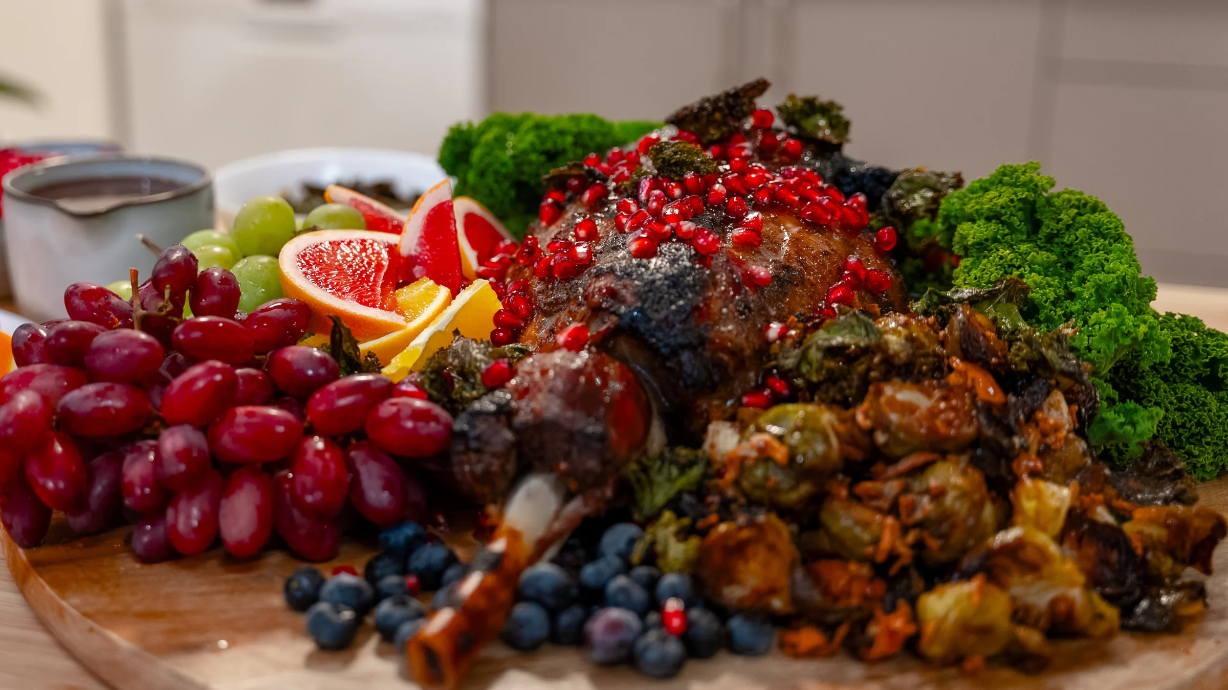 Roast lamb with pomegranate.